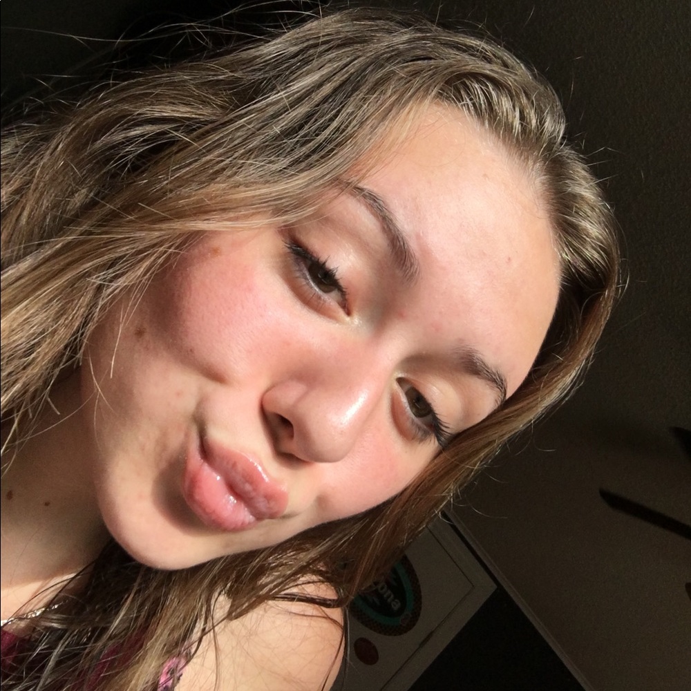 Meet your Posher, Audrey